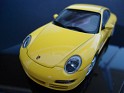 1:43 Autoart Porsche 911 (997) Carrera S 2005 Amarillo. Subida por indexqwest